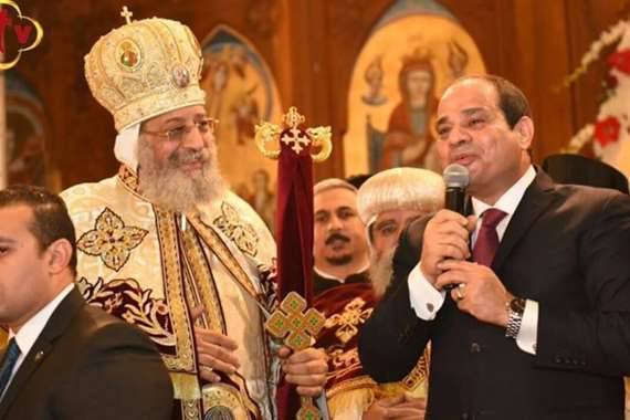 السيسي يفتتح مسجد وكنيسة العاصمة الإدارية.. وإشادات عالمية