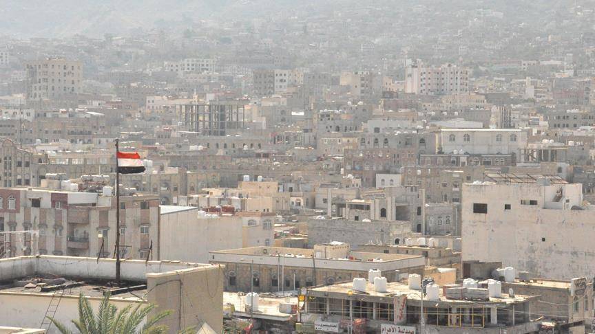 معتقلو سجن "بئر أحمد" بعدن التابع للإمارات يطالبون بالمحاكمة أو الافراج