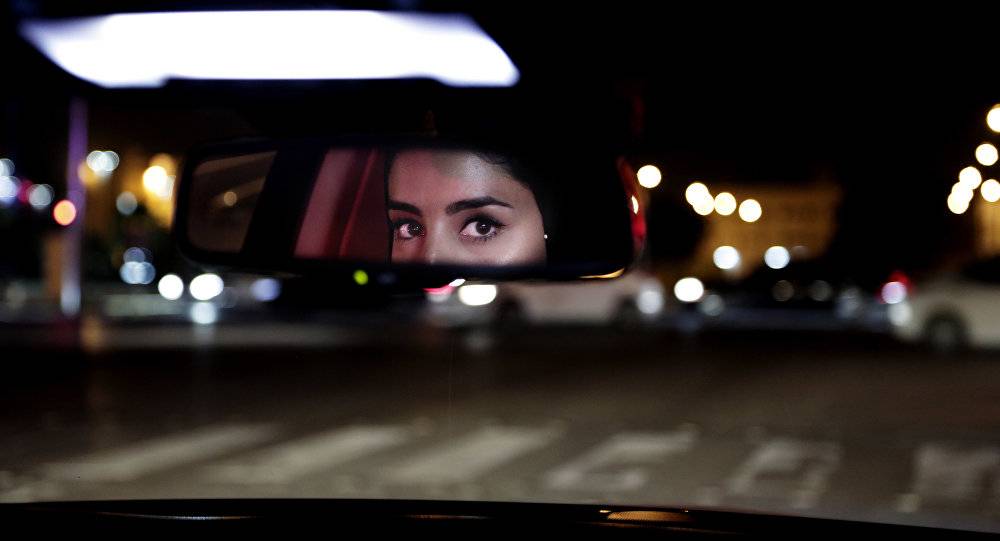 وزارة الخارجية توضح سبب توقيف فتاة سعودية في تايلاند