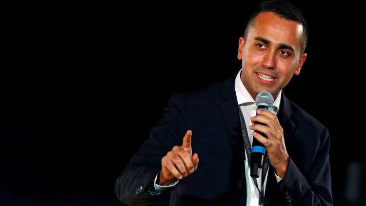 نائب رئيس الوزراء الإيطالي يعلن تأييده لاحتجاجات "السترات الصفراء" في فرنسا