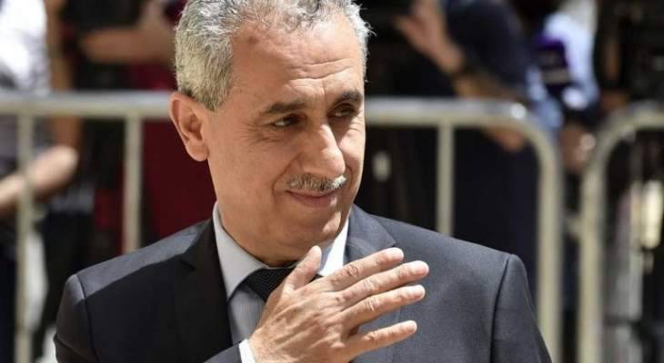 خواجة: المعنيان بتشكيل الحكومة يسألان لماذا لم تولد الحكومة بعد