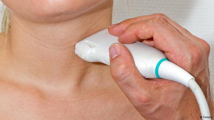 مشاكل الغدة الدرقية: الأعراض والأسباب والعلاج
