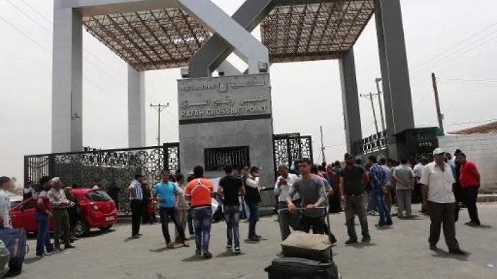 مصر تمدد فتح معبر رفح مدة يومين