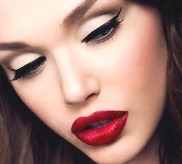 قواعد عند اختيار فرشاة العيون... ما هي؟