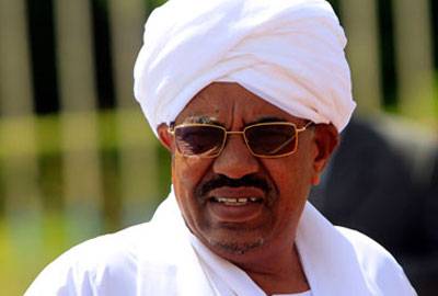 الرئيس السوداني عمر البشير
عاد الى بلاده