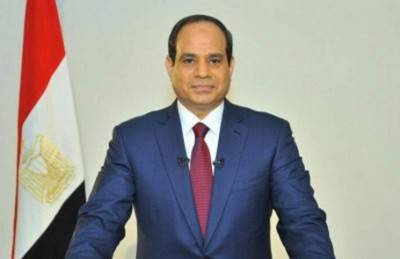 السيسي يعفو عن 165 شخصا بينهم مدانون بانتهاك قانون التظاهر
