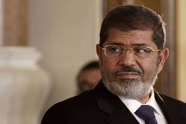 قيادي في الاخوان: محاكمة مرسي تفتقر الى المعايير الدولية