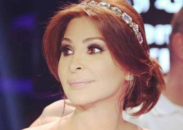 إليسا تنشر رقم هاتفها الخاص علناً!