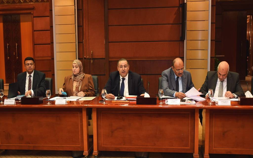 "الاستثمار": 16.5 % زيادة في إيرادات 4 شركات قابضة خلال 11 شهرا