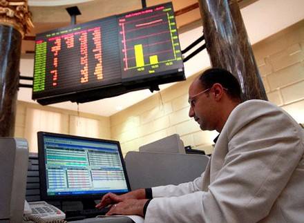 الأسهم الخليجية تتراجع وبورصة مصر تصعد بعد الاعلان عن صفقة مع الصين