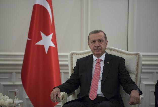 أردوغان ينتقد توقيف ألمانيا لمقدم البرامج بقناة الجزيرة "أحمد منصور"