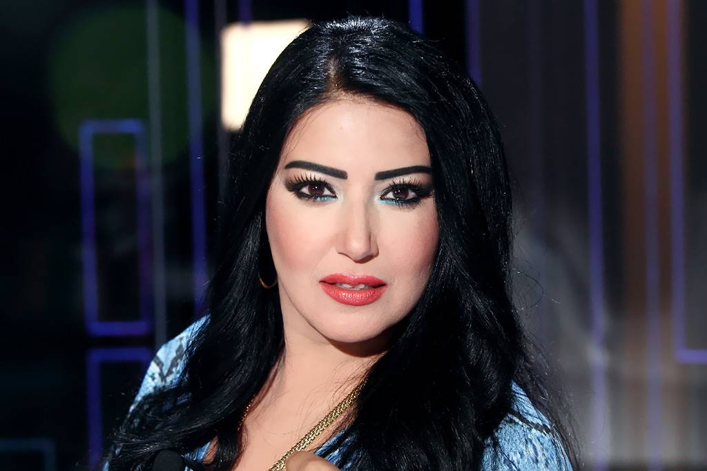 ما الذي يجمع سمية الخشاب بفيفي عبده؟