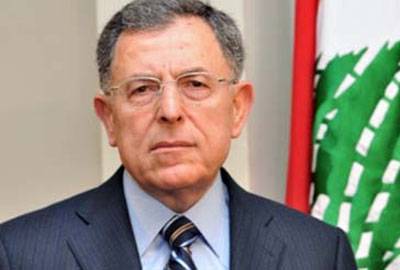 اين السنيورة من حرب ريفي والمشنوق؟
