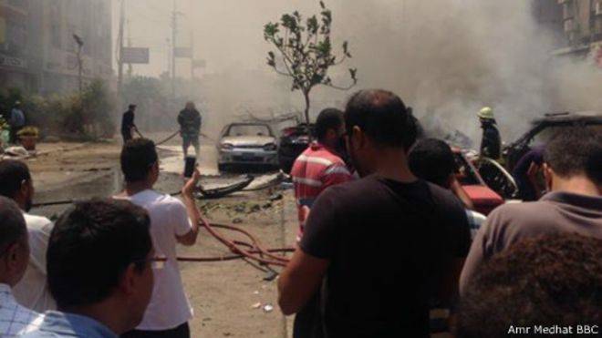 انفجار قنبلة قرب موكب النائب العام المصري بالقاهرة