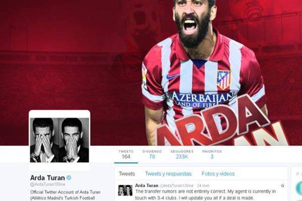 اردا توران رداً على رئيس برشلونة: لديّ أربعة عروض