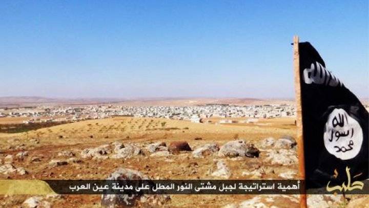 القضاء الفرنسي يتهم ثمانية اشخاص بالارتباط بشبكات جهادية سورية