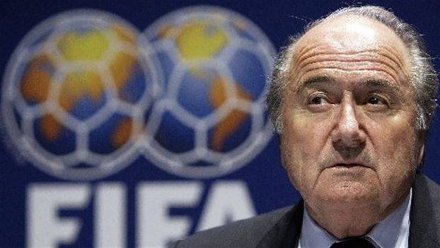 الولايات المتحدة تطالب سويسرا بتسليمها 7 مسؤولين بالفيفا موقوفين لديها