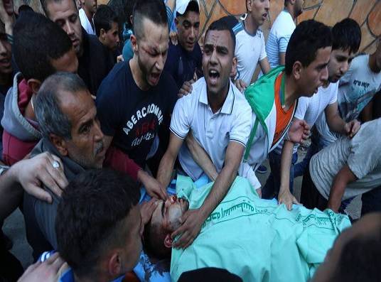 جنرال "اسرائيلي" يقتل فتى ذاهب الى الصلاة في الاقصى