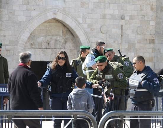سلطات الإحتلال تنشر 2000 شرطي وجندي في القدس