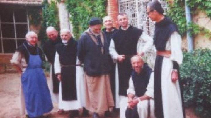 الجزائر-رهبان تيبحرين: "عملية قطع الرؤس تمت بعد الوفاة"