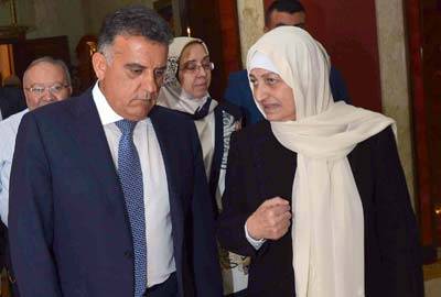 الحريري كرّمت العميد شحرور لبلوغه سنّ التقاعد :
نقف الى جانب المؤسّسة العسكريّة