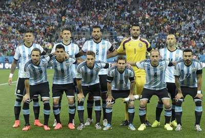 كوبا أميركا 2015 في كرة القدم: الأرجنتين لفك صيامها عن التتويج وتشيلي لاحراز لقبها الأول