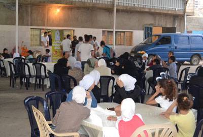 إفطار للأيتام اللبنانيين والسوريين في إقليم الخروب