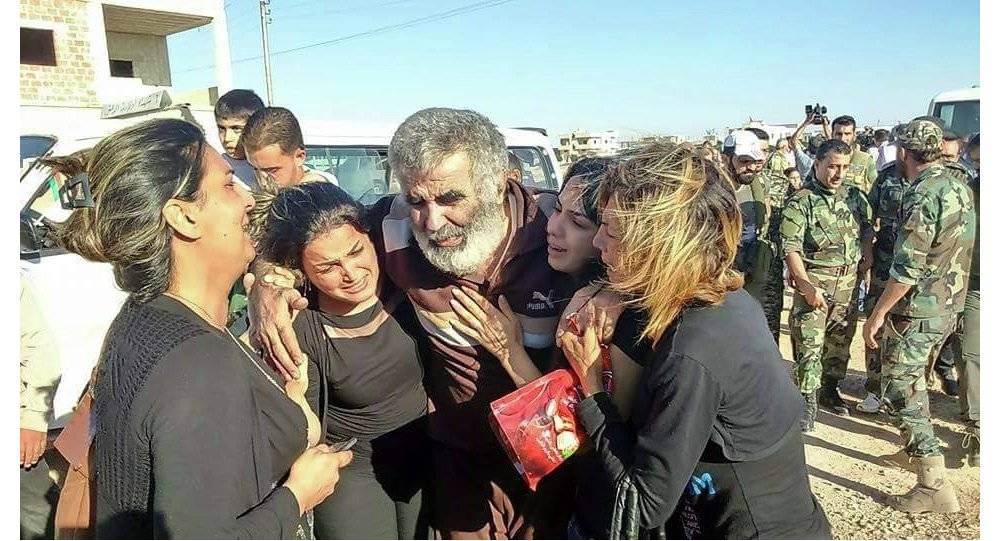 بالصور الجيش السوري يتمكن  من تحرير رهائن في ريف حماة