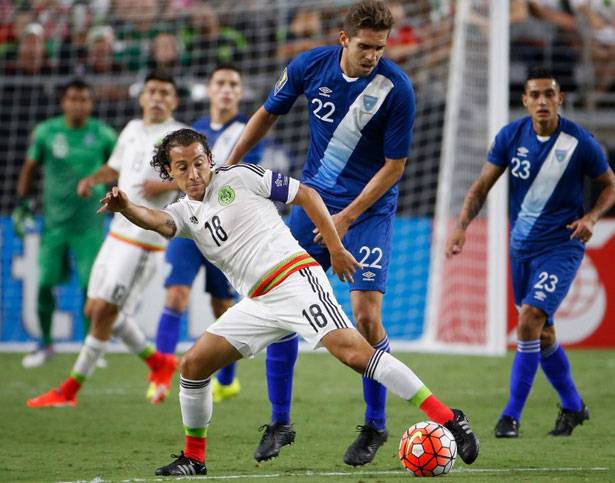 الكأس الذهبية في كرة القدم :
تعادل المكسيك مع غواتيمالا (0-0)
يؤهل ترينيداد وتوباغو الى ربع النهائي