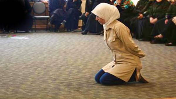 7 شروط صادمة وضعها "داعش" لخروج المرأة من بيتها