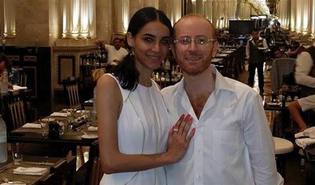 بالصورة- النمس يعلٌق على شائعة وفاته