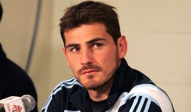 وكيل كاسياس يكشف اسباب رحيله عن ريال مدريد