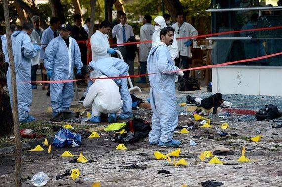 السلطات التركية: منفذ هجوم "سوروتش" تركي في العشرين