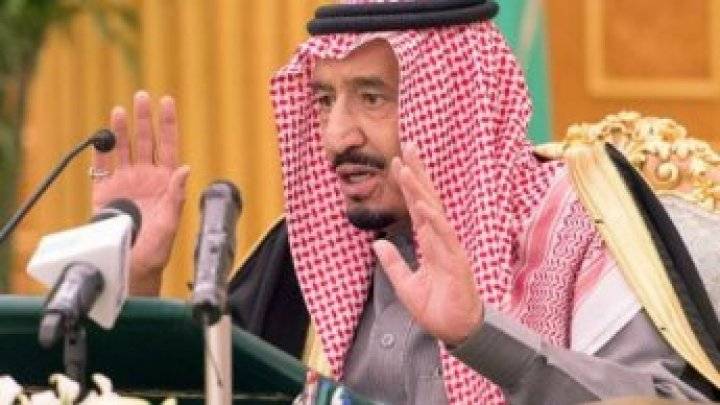 استمرار الجدل في جنوب فرنسا بسبب إغلاق شاطىء خلال عطلة الملك السعودي