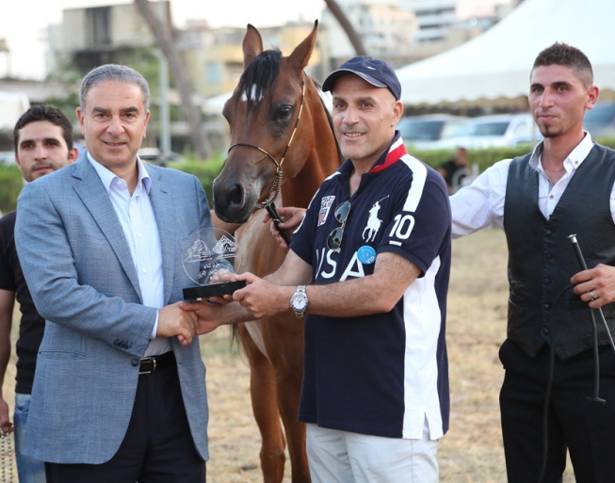 فرعون شارك في مهرجان «بيروت للخيل العربي» :
لبنان جمهوريّة استثنائيّة يُجمع منه السيئ والأفضل