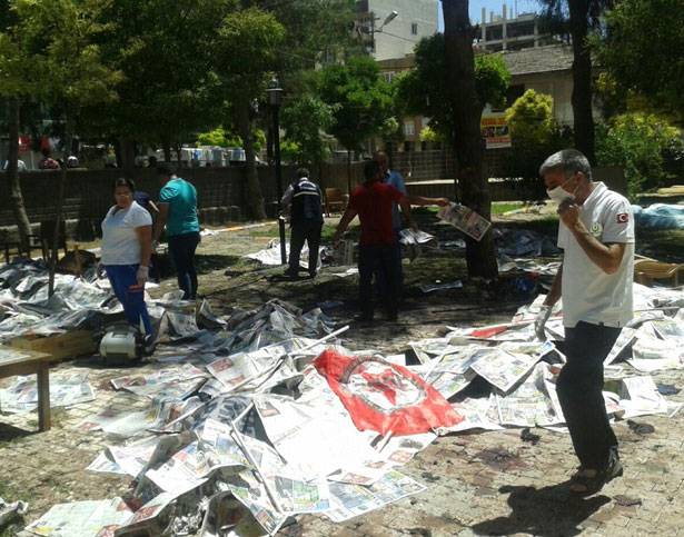 «العمال الكردستاني» يتبنى قتل 3 شرطيين أتراك
منفذ هجوم «سروج» كردي وحظر للانترنت