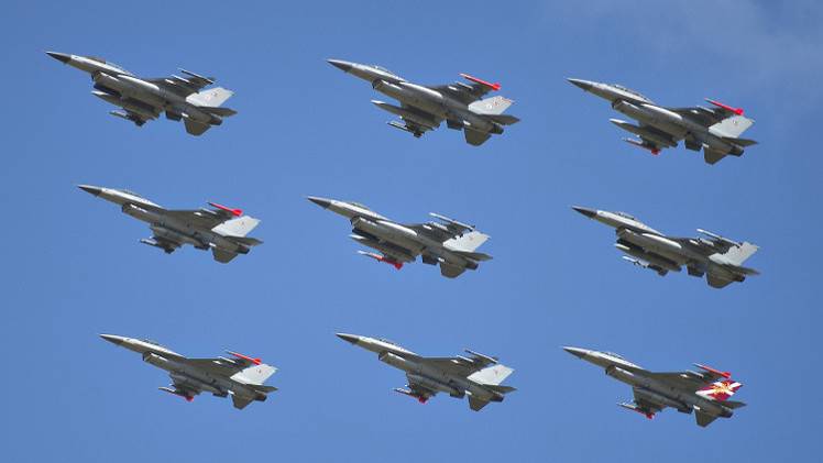 طاقم صيانة طائرات"F – 16" الدنماركي في العراق يطالب بعدم التمديد له