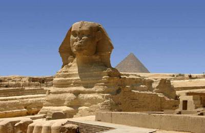 مصر تفشل باسترداد تمثال عمره 4400 سنة