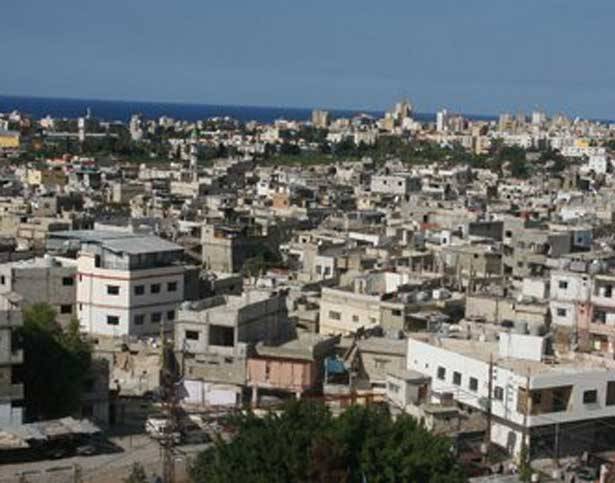 صراع اقليمي على النفوذ داخل عين الحلوة