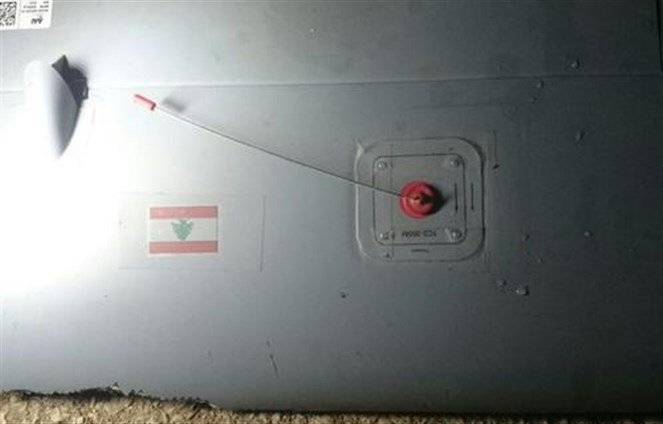 طائرة استطلاع اسصطدمت منذ قليل في توتر الكهرباء العالي في منطقة ايعات-بعلبك