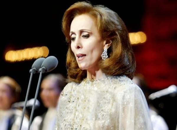 رسالة من “فيروز″ إلى هاني رمزي!