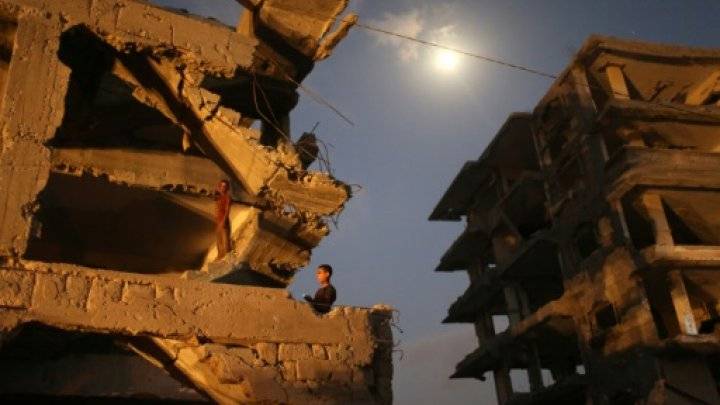 مقتل 4 فلسطينيين في انفجار داخل منزل جنوب قطاع غزة
