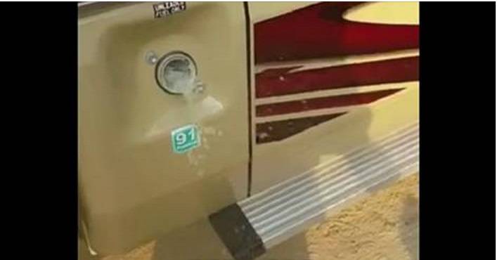 بالفيديو: غليان الوقود داخل خزان سيارة بسبب حرارة الجو