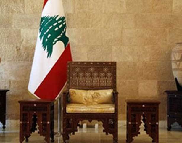 نقيق «الضفادع» وصراخ «العنتريات»