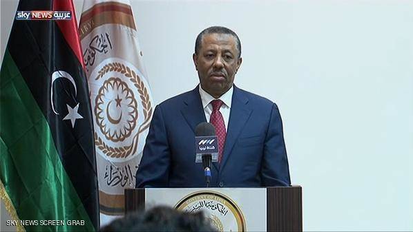 الثني يعلن استقالته من رئاسة الحكومة الليبية
