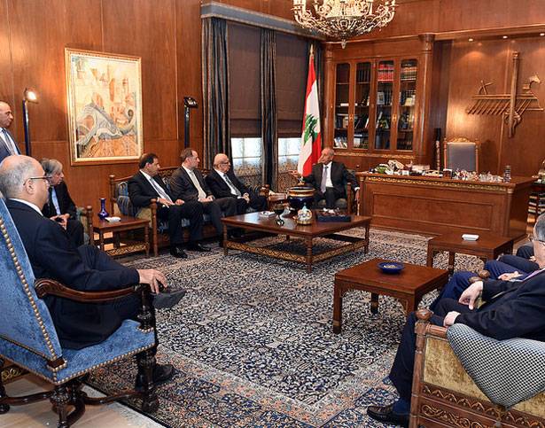 بري التقى المجلس الجديد لجمعية المصارف:
لاقرار التشريعات التي لها انعكاسات ايجابية
على مصلحة البلد واوضاع الخزينة ومالية الدولة
