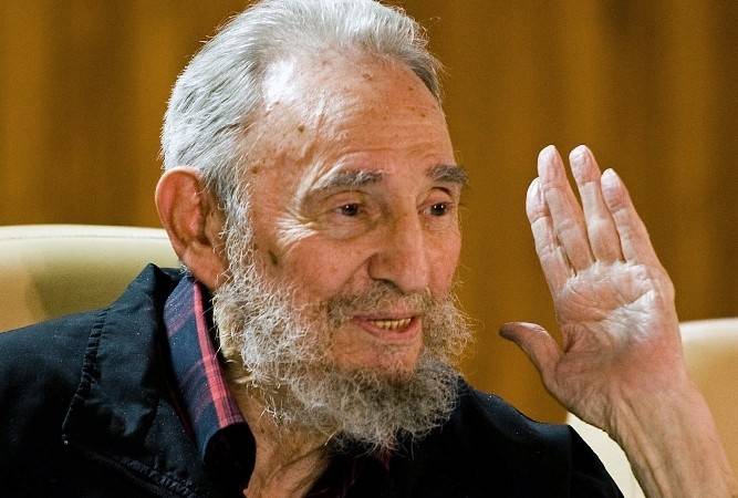 كاسترو في عيده الـ89: واشنطن مدينة لكوبا بملايين الدولارات