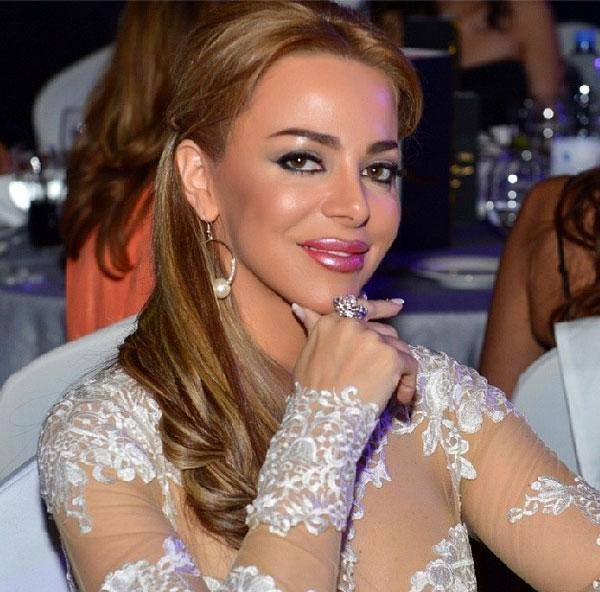 سوزان نجم الدين تلتقي بأطفالها بعد عام على فراقهم.. صور