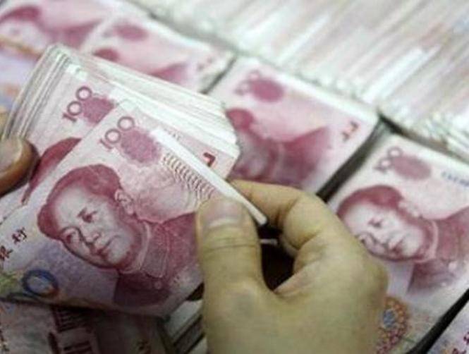 الصين ترفع سعر الصرف المرجعي لليوان