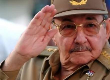 راؤول كاسترو غيّر تاريخ العلاقات بين كوبا وأميركا.. فمن هو؟